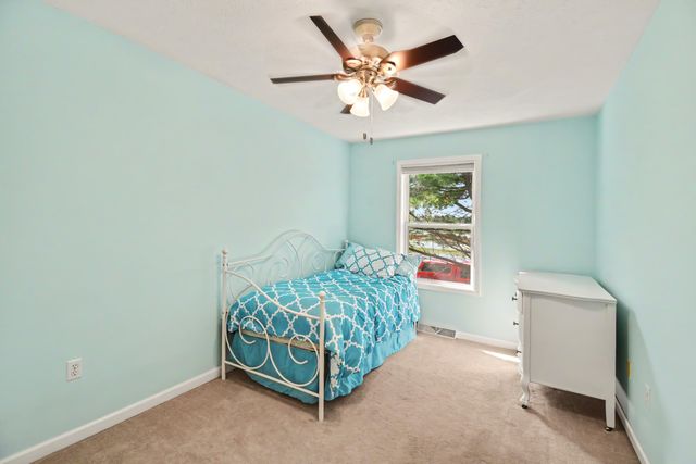 421 Macomb Avenue NW, Grand Rapids, MI 49534