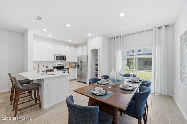 2246 WINDWARD CAY Lane, Middleburg, FL 32068