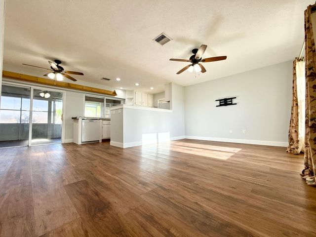 267 NW Biltmore Street, Port St. Lucie, Port St Lucie, FL 34983