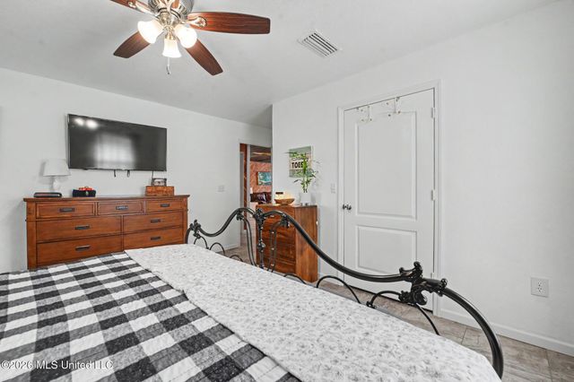 1601 Fawn Street, Ocean Springs, MS 39564