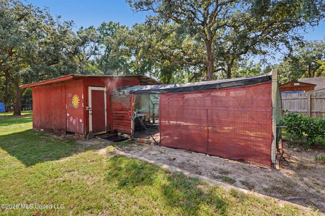 1601 Fawn Street, Ocean Springs, MS 39564