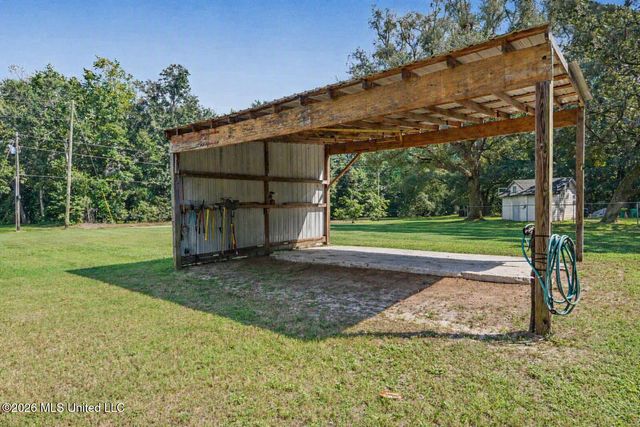 1601 Fawn Street, Ocean Springs, MS 39564
