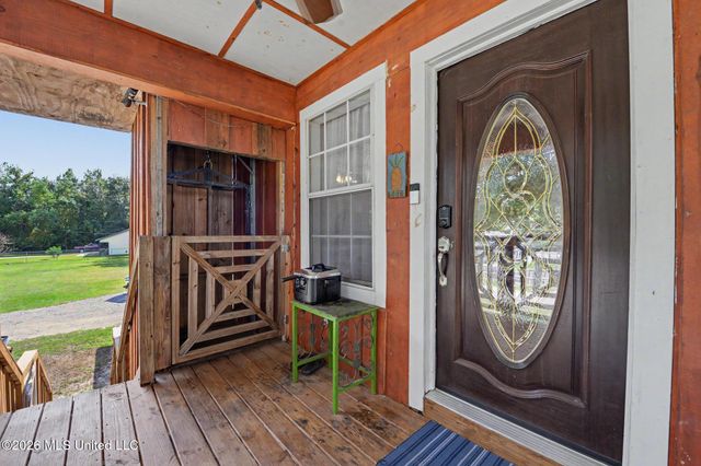 1601 Fawn Street, Ocean Springs, MS 39564