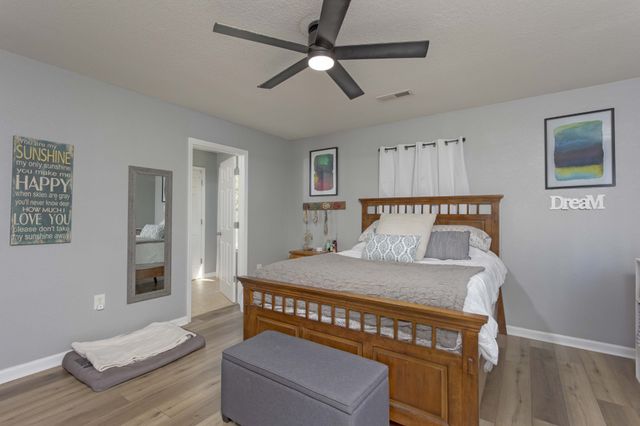 13215 Emerald Creek Cir, Soddy Daisy, TN 37379