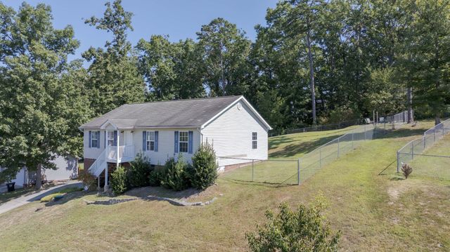 13215 Emerald Creek Cir, Soddy Daisy, TN 37379