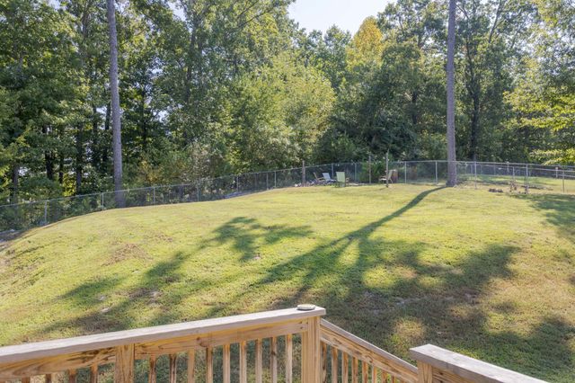 13215 Emerald Creek Cir, Soddy Daisy, TN 37379