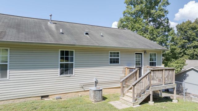 13215 Emerald Creek Cir, Soddy Daisy, TN 37379