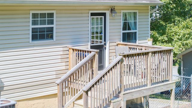 13215 Emerald Creek Cir, Soddy Daisy, TN 37379