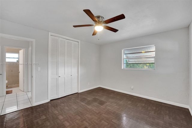 7401 Pines Blvd 210, Pembroke Pines, FL 33024