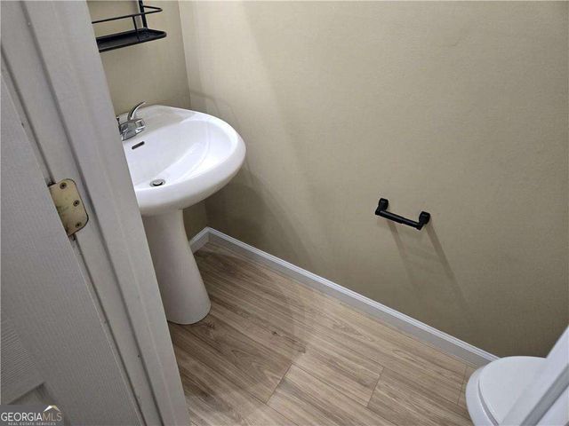 7001 Greenridge Drive, Loganville, GA 30052