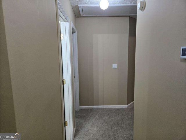 7001 Greenridge Drive, Loganville, GA 30052