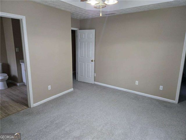 7001 Greenridge Drive, Loganville, GA 30052