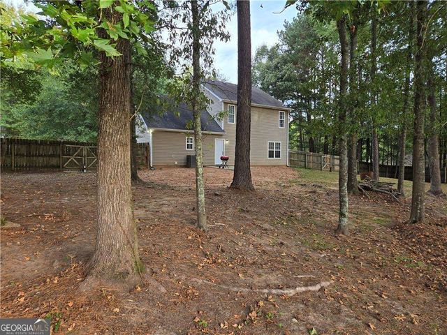 7001 Greenridge Drive, Loganville, GA 30052