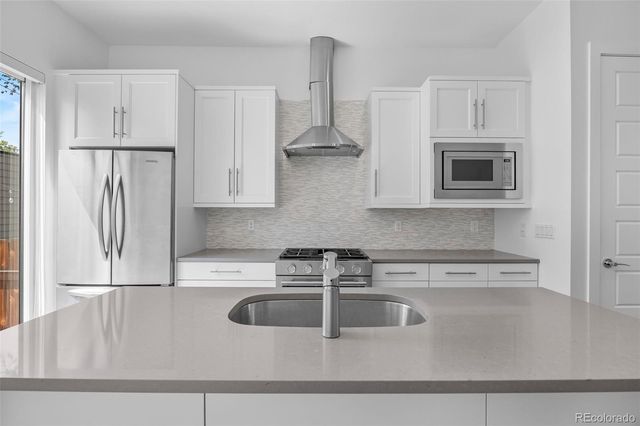 1867 S High Street, Denver, CO 80210