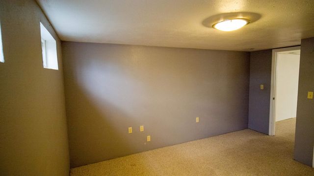 604 E Queen Ave, Spokane, WA 99207