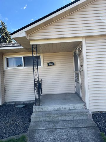 604 E Queen Ave, Spokane, WA 99207
