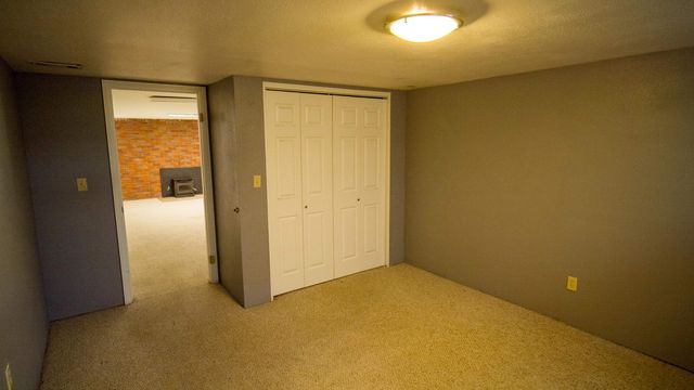 604 E Queen Ave, Spokane, WA 99207