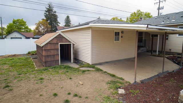 604 E Queen Ave, Spokane, WA 99207