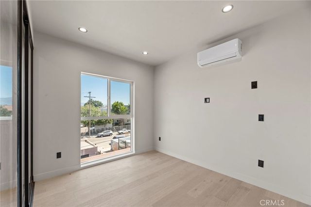 354 N Breed, Los Angeles, CA 90033