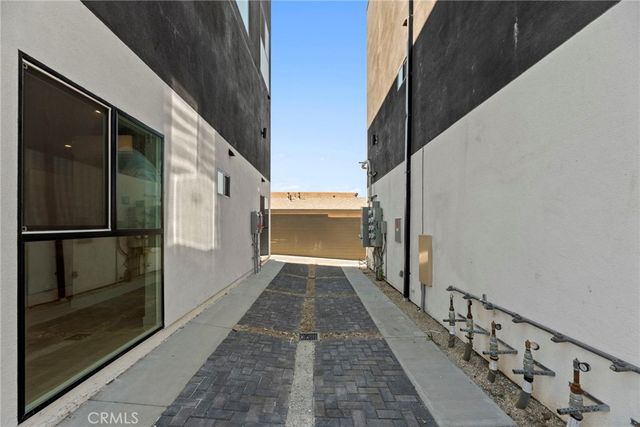 354 N Breed, Los Angeles, CA 90033