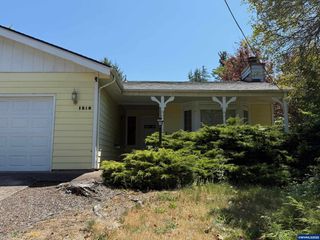 1510 Parkway Dr NW, Salem, OR 97304
