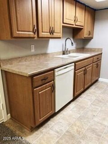 9911 N 95TH Drive B, Peoria, AZ 85345