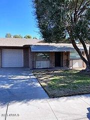 9911 N 95TH Drive B, Peoria, AZ 85345