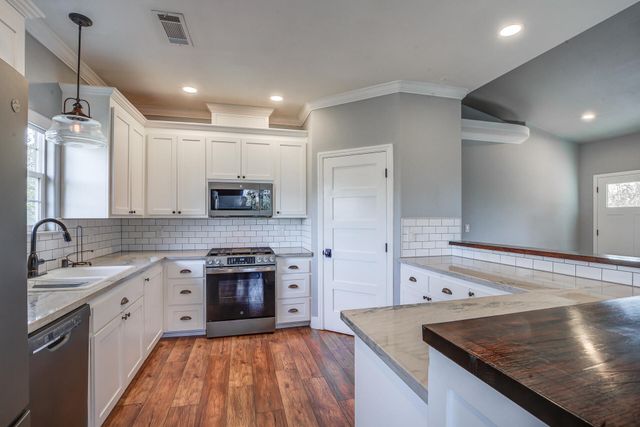 21834 Chimney Rock Drive, Cottonwood, CA 96022