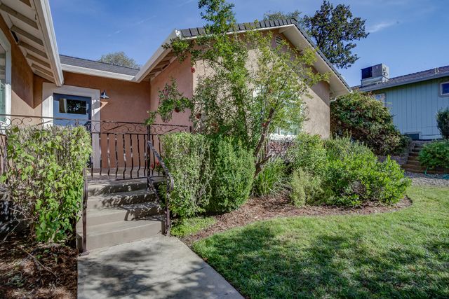 21834 Chimney Rock Drive, Cottonwood, CA 96022