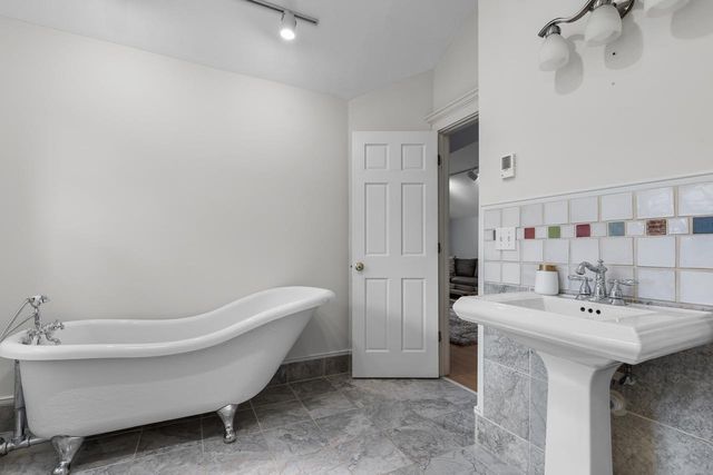 4740 Fremont Avenue S, Minneapolis, MN 55419