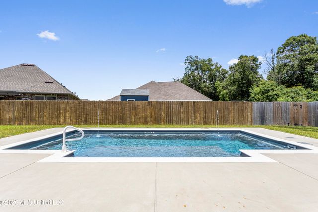 13 Alexandria Grace Drive, Long Beach, MS 39560