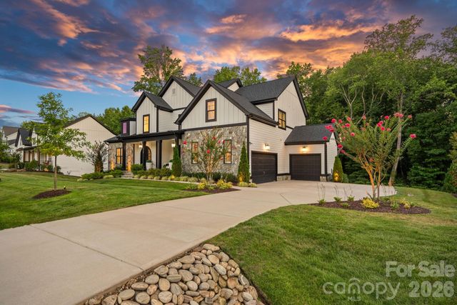 13105 White Spruce Court, Huntersville, NC 28078