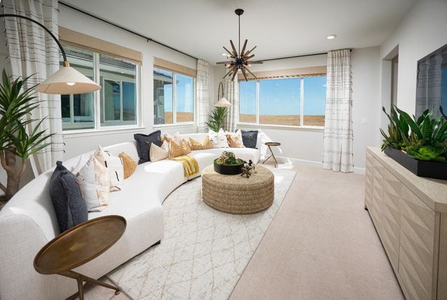 9089 Himalaya Way, Roseville, CA 95747