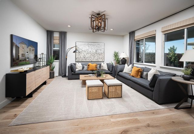 9089 Himalaya Way, Roseville, CA 95747