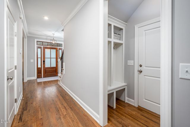 222 Landover Circle, Chapel Hill, NC 27516