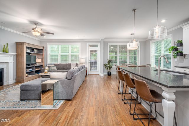 222 Landover Circle, Chapel Hill, NC 27516