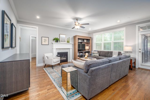 222 Landover Circle, Chapel Hill, NC 27516