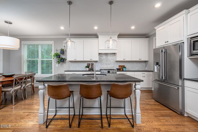 222 Landover Circle, Chapel Hill, NC 27516