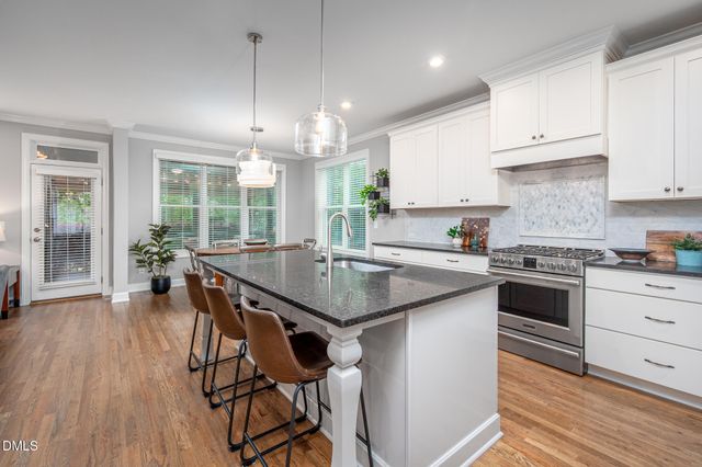 222 Landover Circle, Chapel Hill, NC 27516