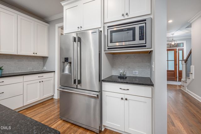 222 Landover Circle, Chapel Hill, NC 27516