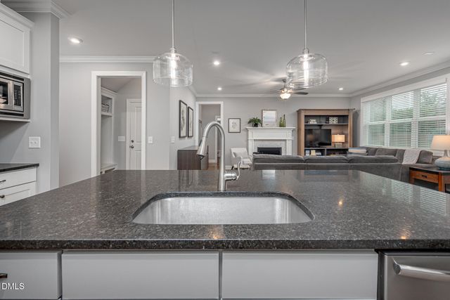 222 Landover Circle, Chapel Hill, NC 27516