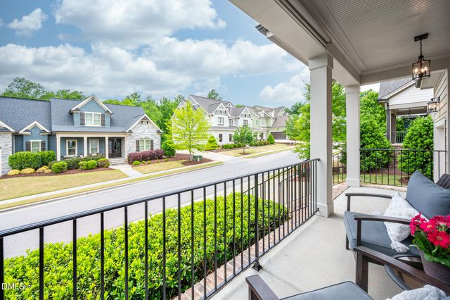 222 Landover Circle, Chapel Hill, NC 27516