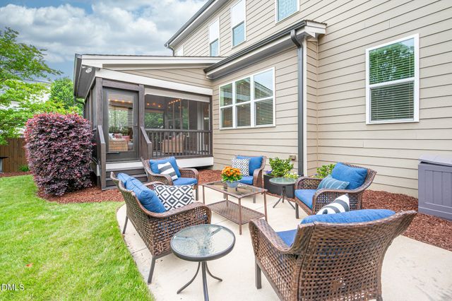 222 Landover Circle, Chapel Hill, NC 27516