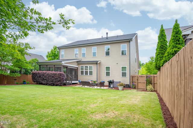 222 Landover Circle, Chapel Hill, NC 27516
