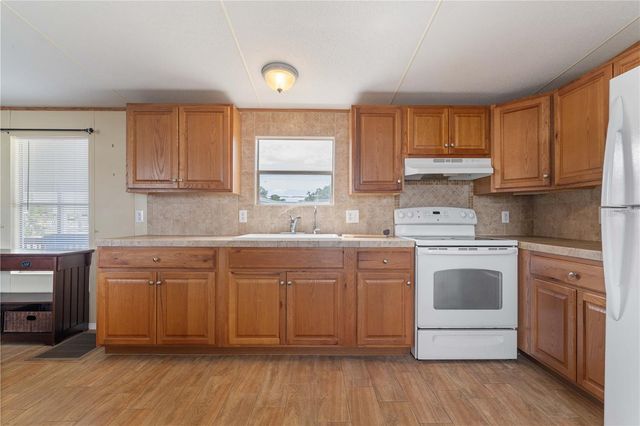 1516 WOODLAWN AVENUE, Punta Gorda, FL 33950