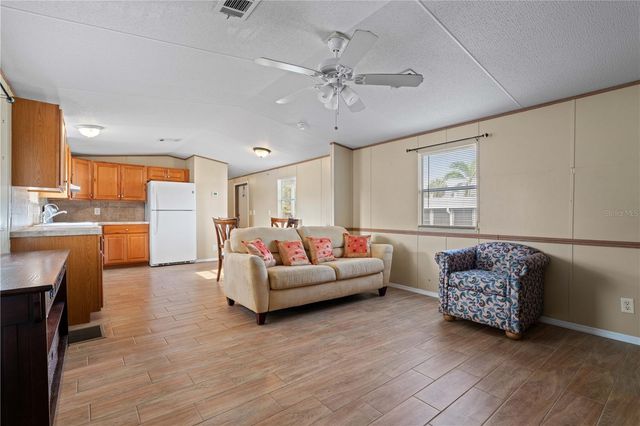 1516 WOODLAWN AVENUE, Punta Gorda, FL 33950