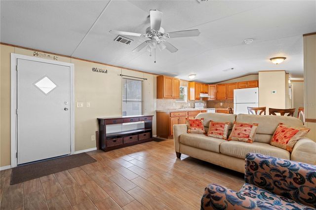 1516 WOODLAWN AVENUE, Punta Gorda, FL 33950