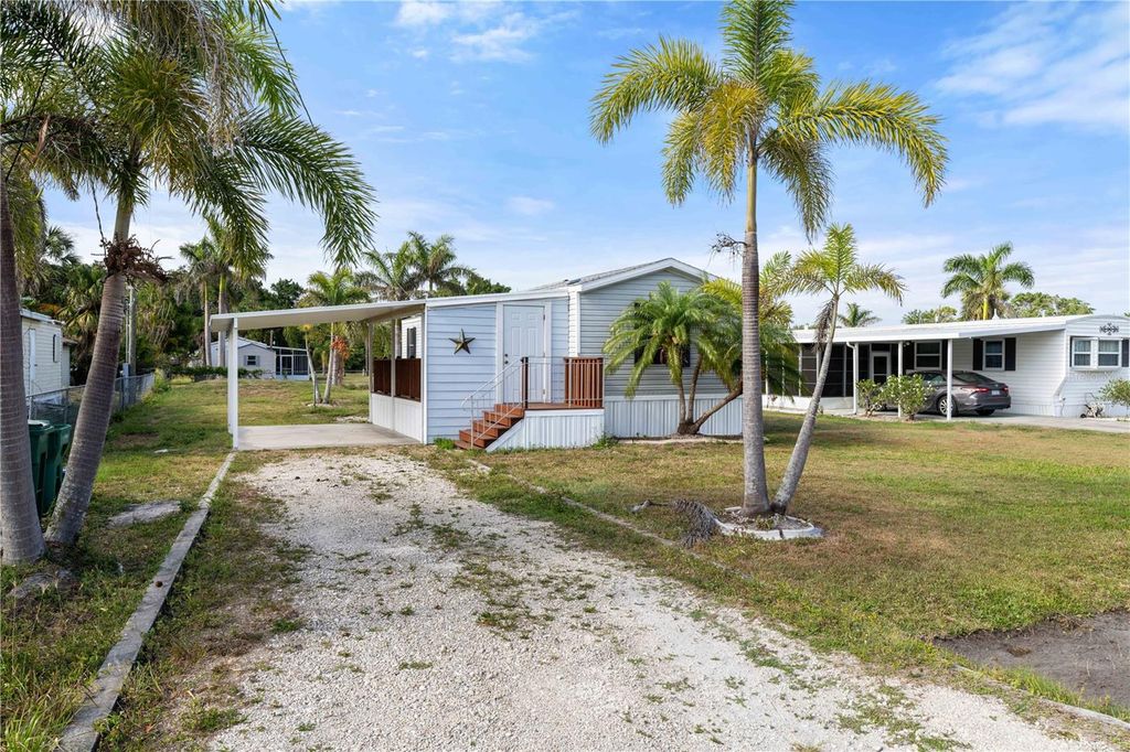 1516 WOODLAWN AVENUE, Punta Gorda, FL 33950