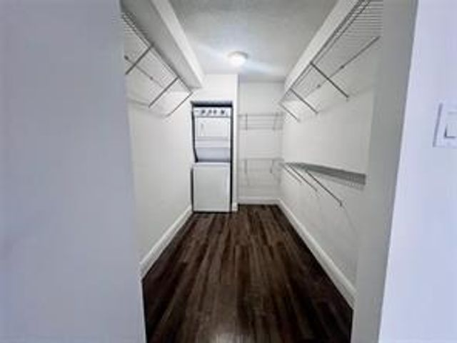 19455 NE 10 Avenue 4-415, North Miami Beach, FL 33179