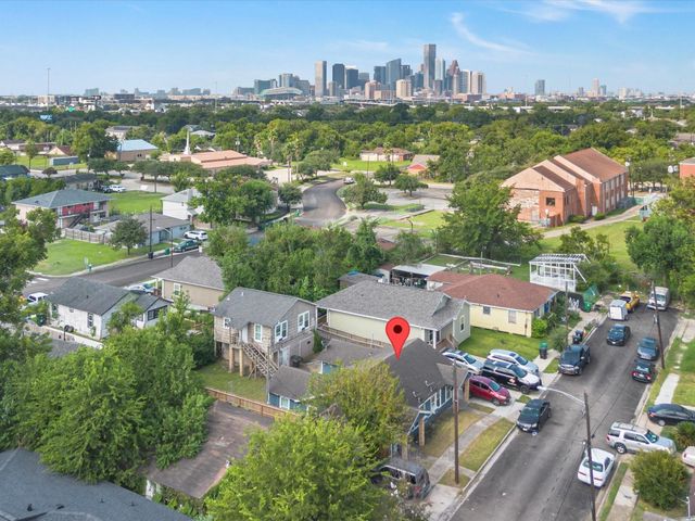 3922 Farmer Street, Houston, TX 77020